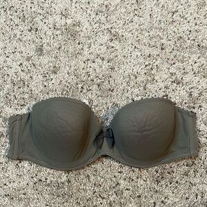 Aerie Gray Strapless‎ Bra Size 36B